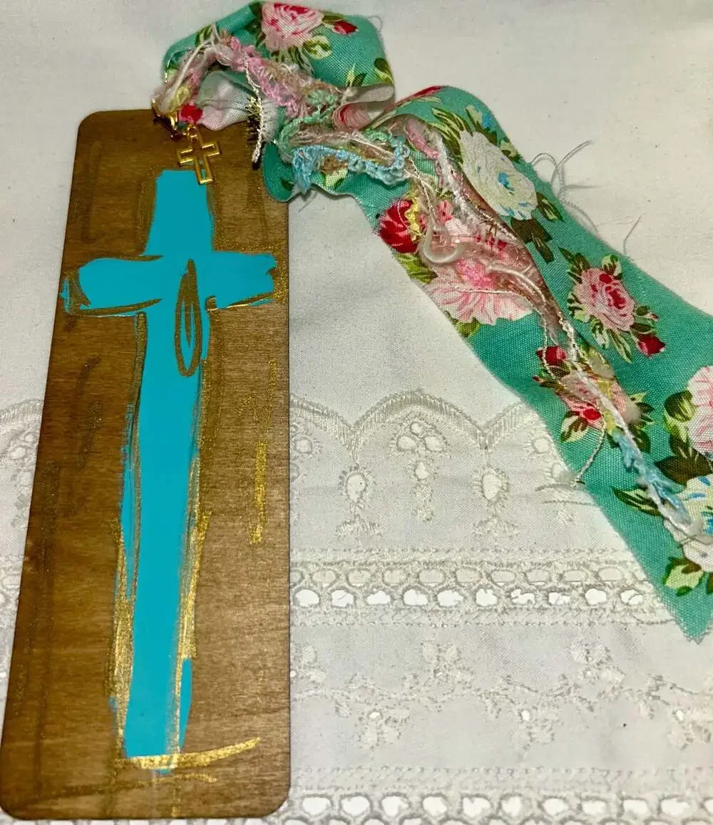 Handcrafted Wooden Bookmark with Painted Turquoise Cross and Floral Fabric Tasse